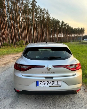 Renault Megane cena 37000 przebieg: 200000, rok produkcji 2016 z Szczecin małe 211